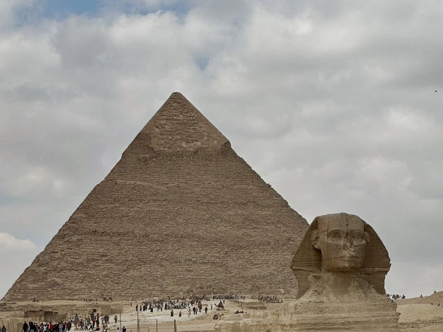 🏜️✨ Timeless Wonder: My Encounter with Egypt’s Giza Pyramids ✨🏜️