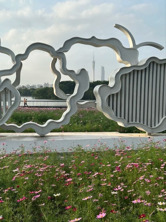 Haizhu Lake Park– Guangzhou’s Urban Wetland Oasis