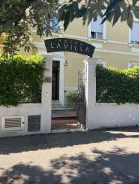 🌿 조용한 시에나 외곽에서의 여유 한 잔 – La Villa di STR 숙박 후기 🍷