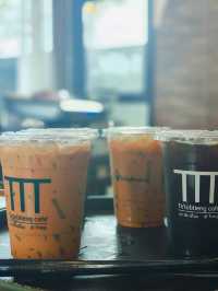 พามา เท่ทับเที่ยง คาเฟ่