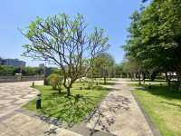 新橋市民廣場✨🏛️ 欣賞建築美學和享受自然風光🏺🌴