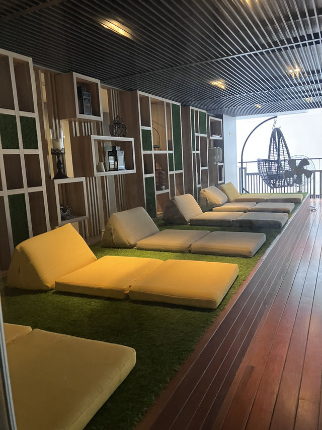 A Hidden Gem in Heart of Bangkok —Happy 3 Hotel