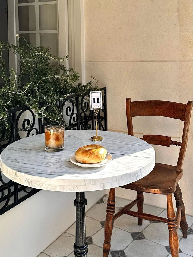  🇰🇷釜山｜藏在城市巷弄裡的法式優雅｜CAFE DE MARMO