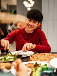 สัมผัสความหรูหรา…กลางธรรมชาติริมแม่น้ำกก