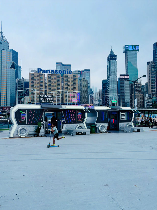 【灣仔】海濱站：退役烏蠅頭列車打卡熱點