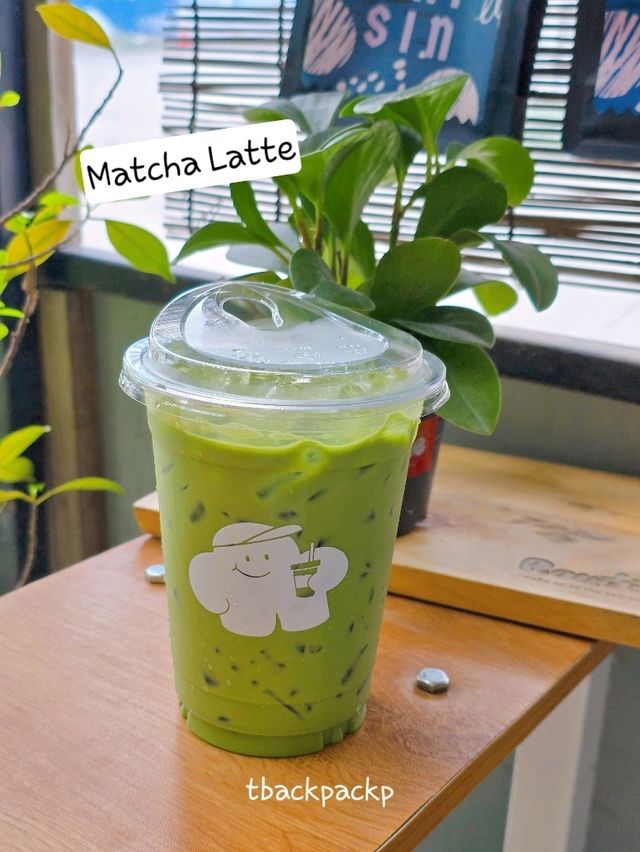 Routine Coffee ‘n More ร้านประจำของเราเอง ❤️👍