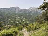 【Valbonë〜Theth ハイキング②｜16kmの絶景トレイルを歩く】 呪われた山を越え、アルバニアの秘境テス村へ