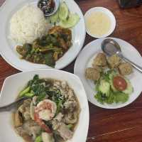 ร้านล่อคุ้ง อำเภอกันตัง จังหวัดตรัง