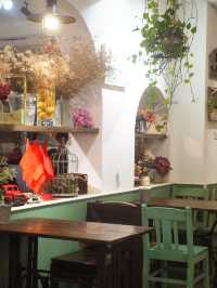 Roam around ย่านชิค ๆ ในฮานอย