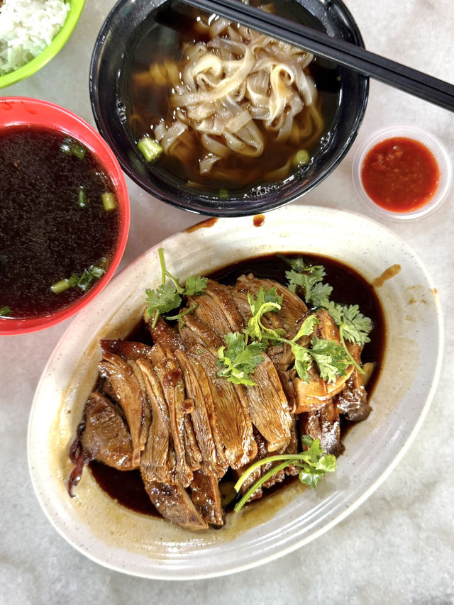 Under the Tree: A Taste of Johor’s Braised Duck at Baliban