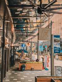 LaLaport at BBCC — A Bright, Breezy Lunch Break in the City