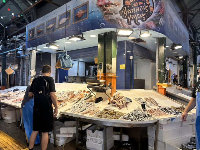 【Kapani Market（カパニ・マーケット）｜地元の暮らしが息づく、テッサロニキ最古の市場】