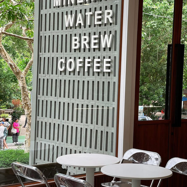 ณ.ณอง คาเฟ่ (Na Nong Cafe)