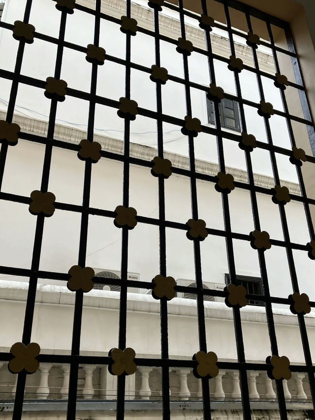 A Tapestry of Xiguan Life – My Visit to Liwan Museum, Guangzhou