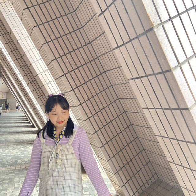 Hong Kong Cultural Centre 