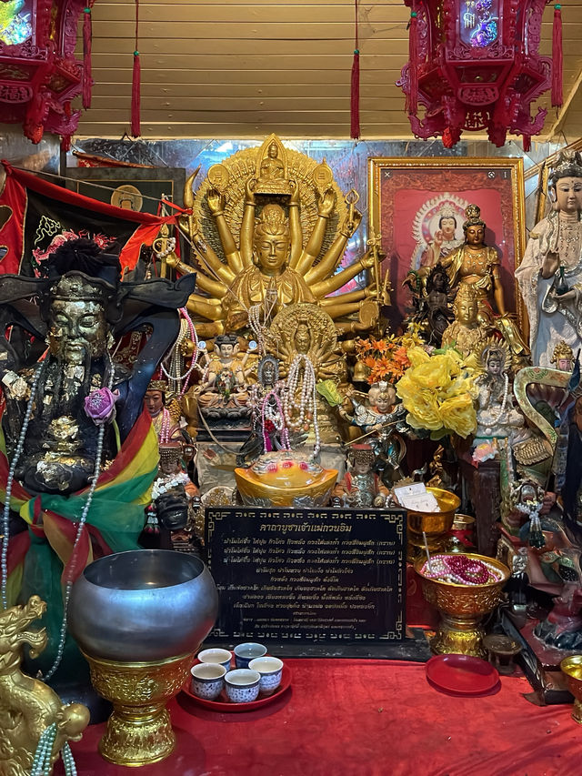 Phra Pradaeng City Pillar Shrine