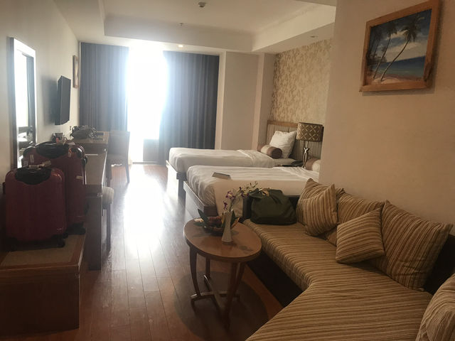 ミーケビーチの目の前にあり、オーシャンビューが楽しめる綺麗なホテル🏨🏝🫧‪