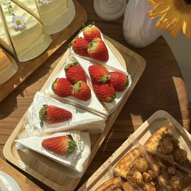 Ka-Num Home Cafe & Heartmade Bakery 