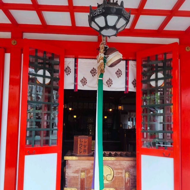 ขอพรความรักที่ Tamutsukuri Inari-jinja Shrine