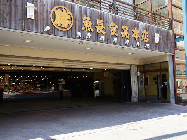 🧱 Vintage Vibes by the Bay: Exploring Kanemori Red Brick Warehouse in Hakodate