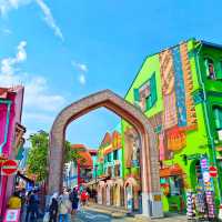 Arab st., singpore ,colorfull Street