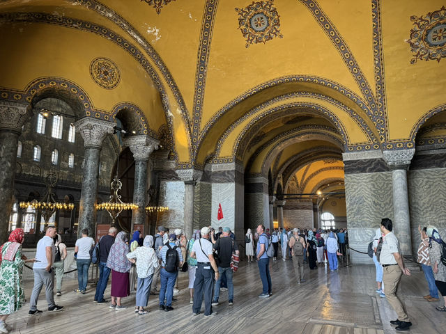 聖索菲亞：1500年歷史的建築奇蹟🇹🇷