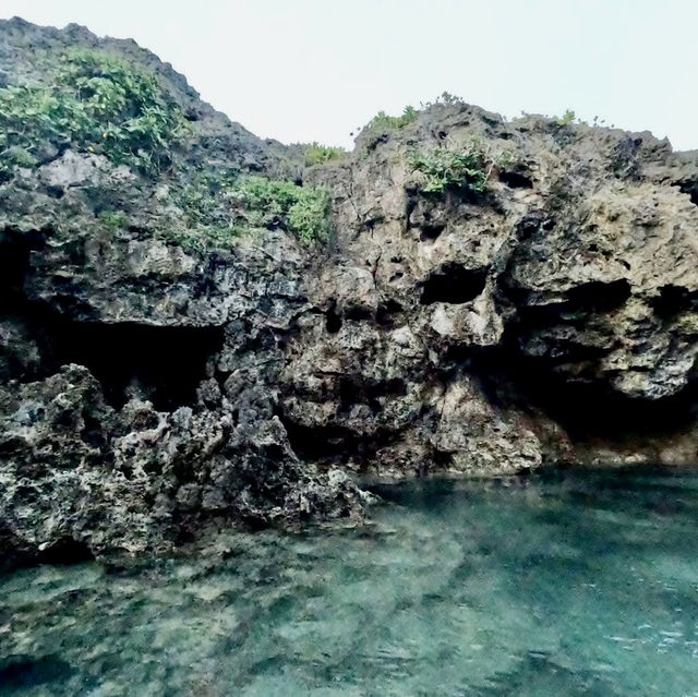 蔚藍絕美、清澈見底的戲水勝地～蘭嶼的東清秘境