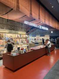 World-Class Exhibits & Iconic Views of Hong Kong