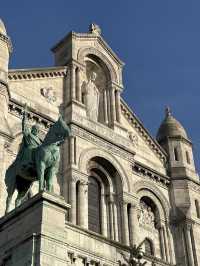 Above Paris: Chasing Light On Montmartre’s Secret Stairs