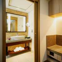 Polished Comfort and Thai-Touched Warmth
