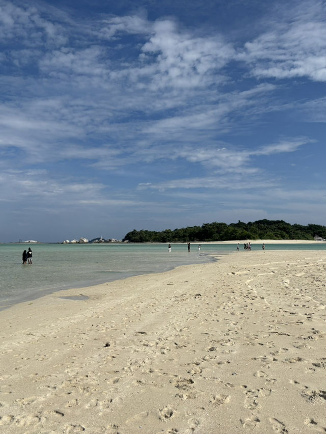 Not the Maldives, Not the Seychelles. It’s “Belitung”