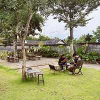 Hidden Slow Bar Cafe In batam