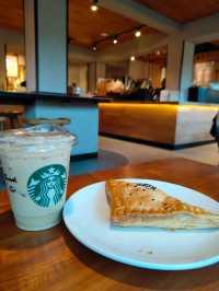 ☕ A Serene Sip at Starbucks – Bali Collection Escape