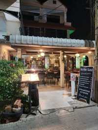 【タイ🇹🇭ジョムティエン】海辺のレストラン🍴
