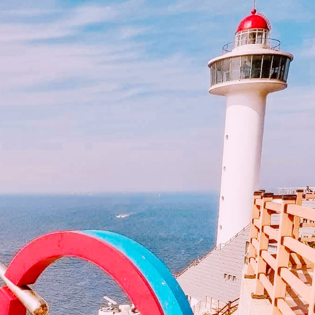 Taejongdae: Busan’s Wild Coastal Majesty – A Solo Traveler’s Cliffside Adventure"** 🌊🗻
