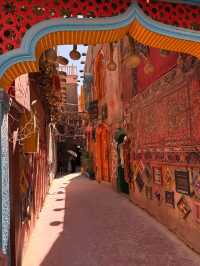 Kashgar’s “Gold City” Is Seriously Cool