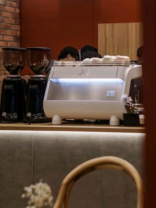 Woop Woop Cafe & Bistro