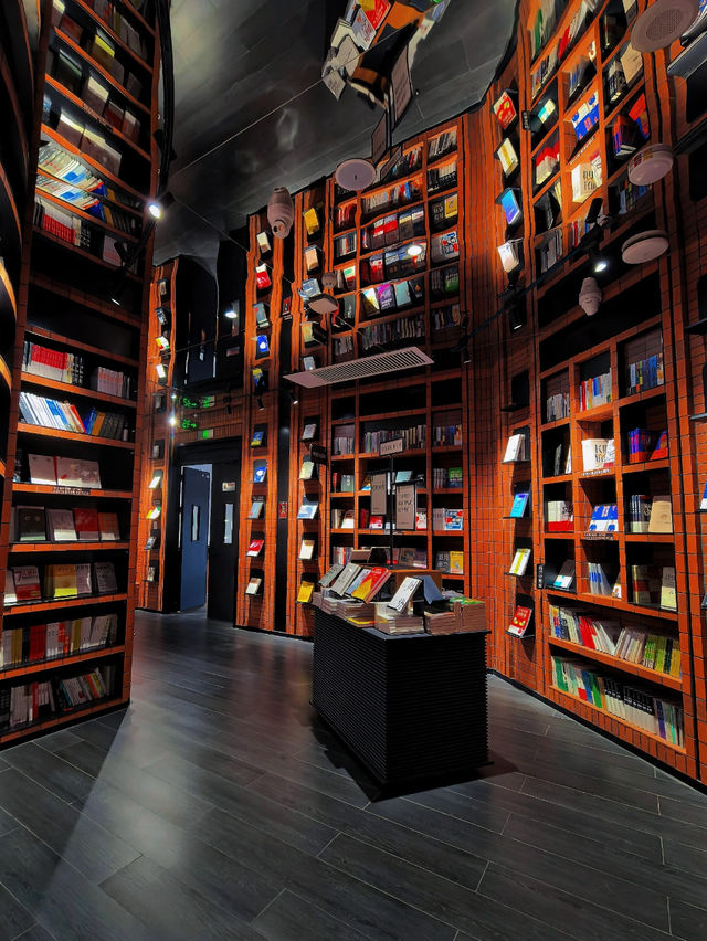 📍The Most Beautiful Bookstore in Tianjin 🇨🇳✨
