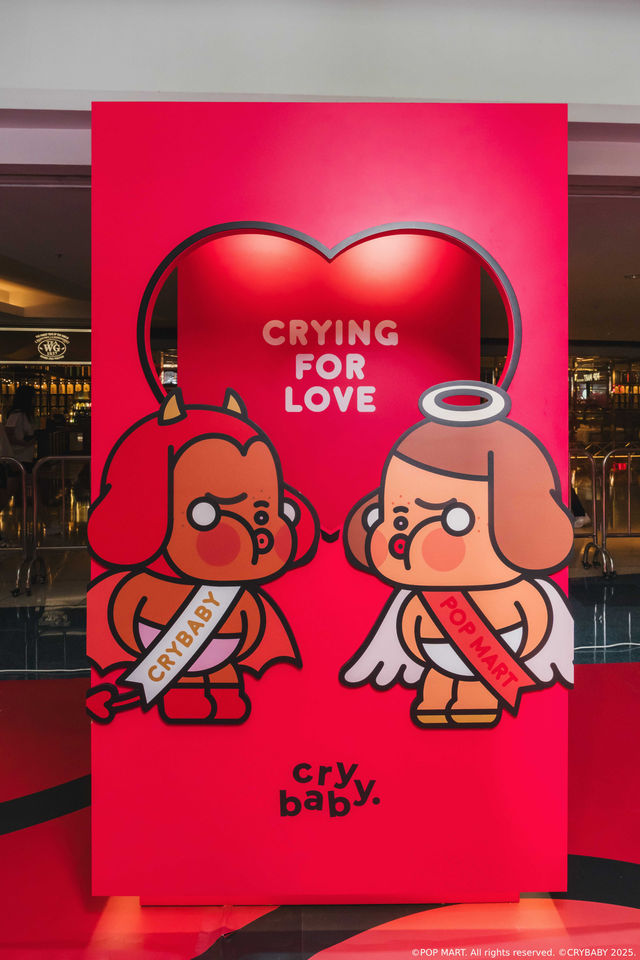 8️⃣ 大巨型 CRYBABY 打卡位 📷