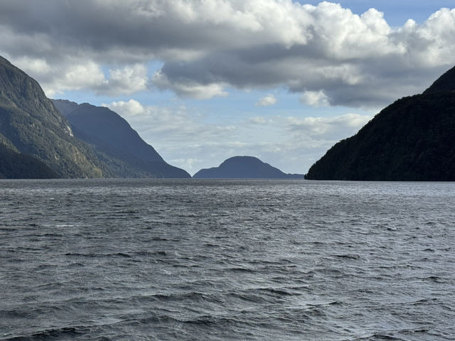 Doubtful Sound vs Milford Sound
