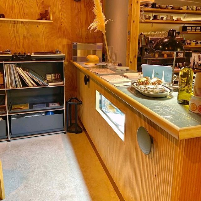 Spectacle Cafe