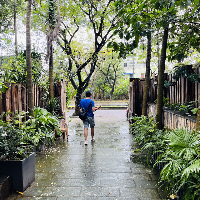 ☕ Hidden Charm in Danang — Amee Café, Where Every Corner Tells a Story