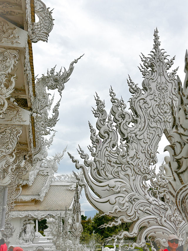 The Taj Mahal of Thailand Wat Rong Khun temple 