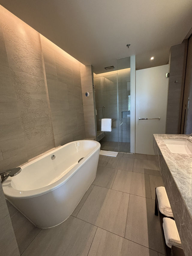 Khao Lak Marriott Beach Resort & Spa  Khao Lak Marriott Beach Resort & Spa