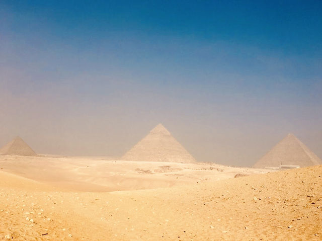 Timeless Wonder: My Solo Trip to the Giza Pyramids
