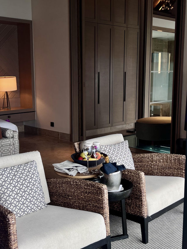 Luxury Escapes — Waldorf Astoria Maldives Ithaafushi 🌊💎