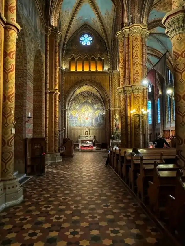 🏰 Buda Castle – Where History Meets the Golden Light of Autumn