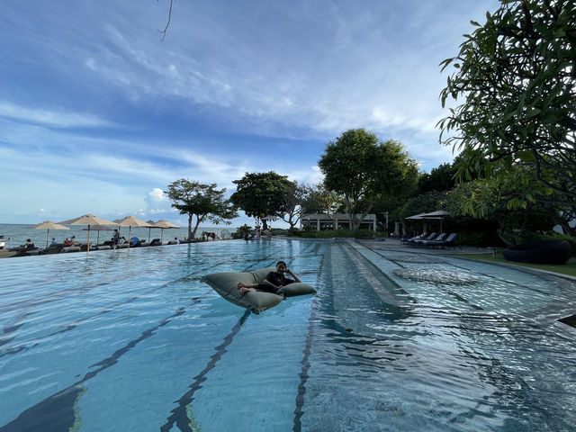 พักใจที่ Baba Beach club Hua Hin 