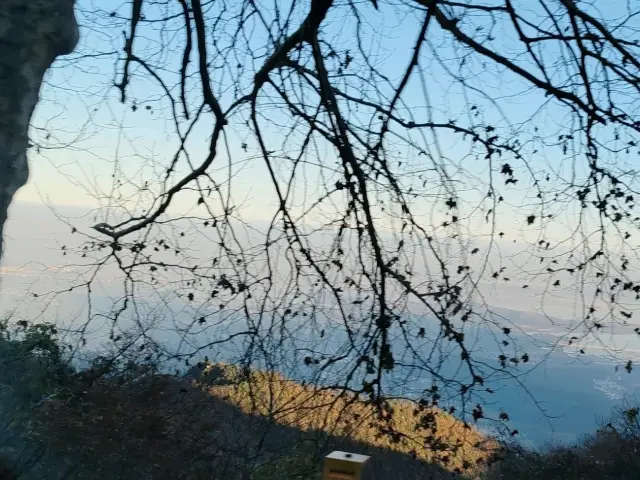 Mount Lu: Vast and Distant Grandeur