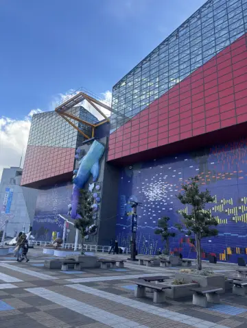 Osaka Aquarium Kaiyukan: A Must-Visit Spot for Your Osaka Trip